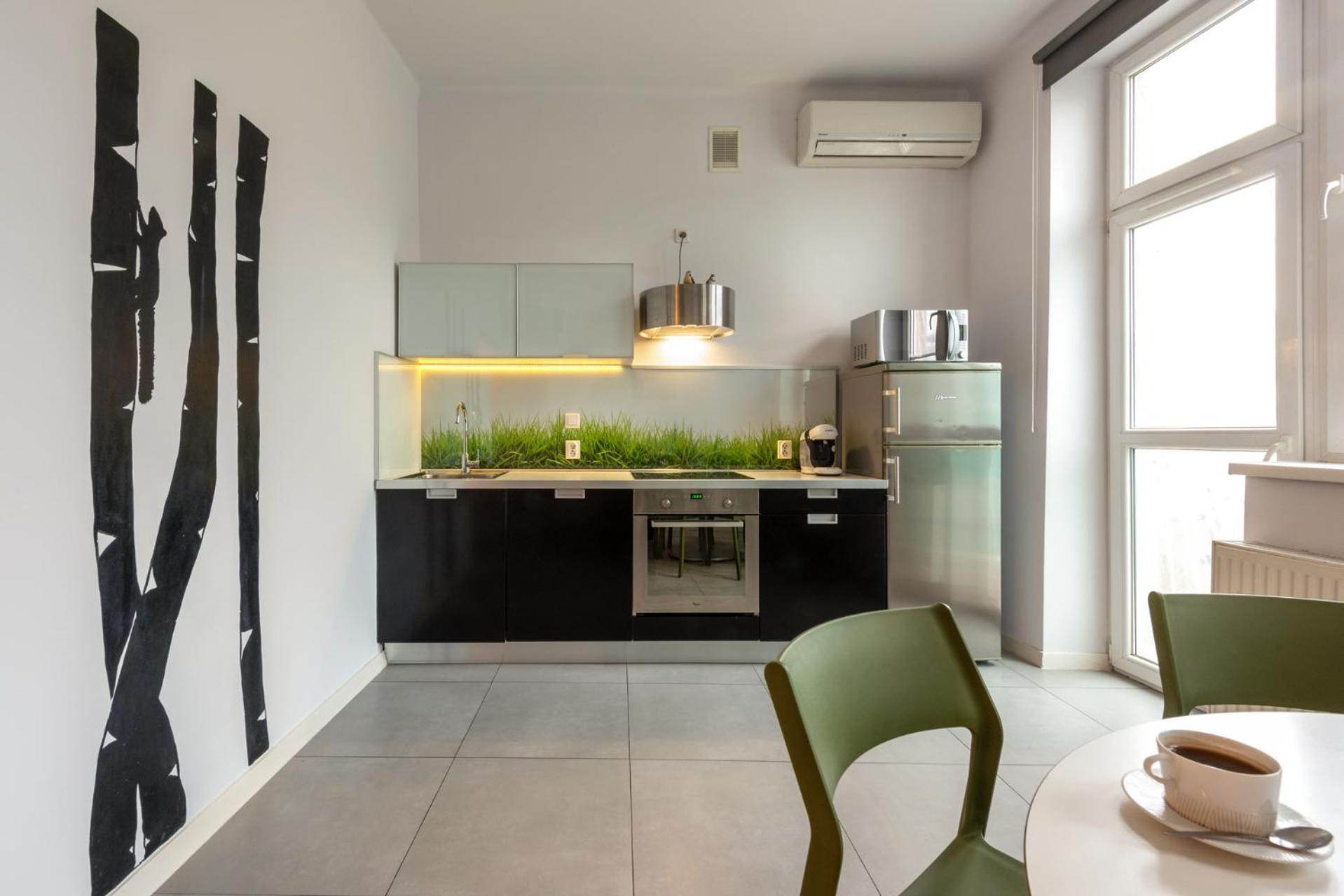 Two-Bedroom Apartment air condition balcony